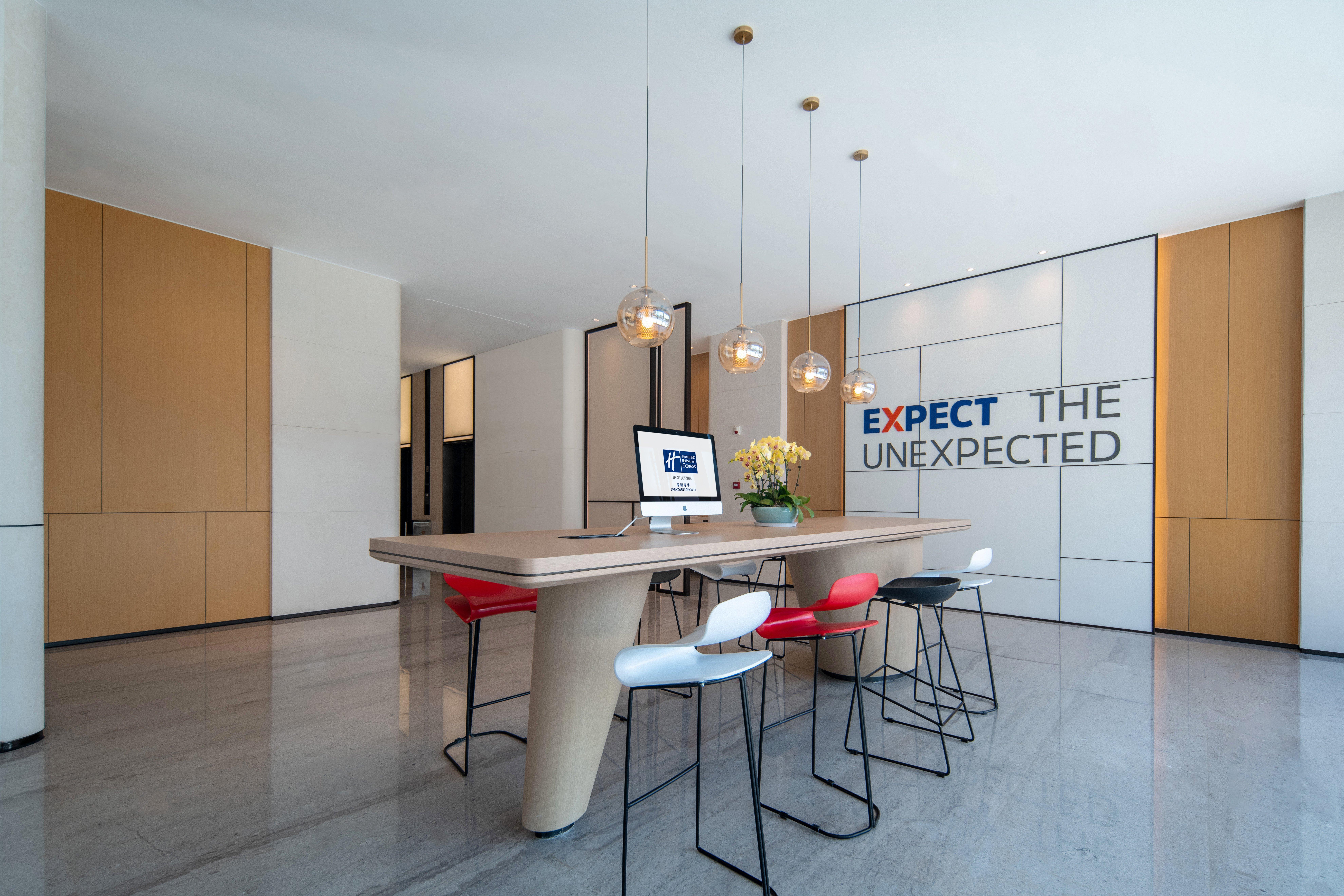 Holiday Inn Express Shenzhen Longhua By Ihg Exteriér fotografie